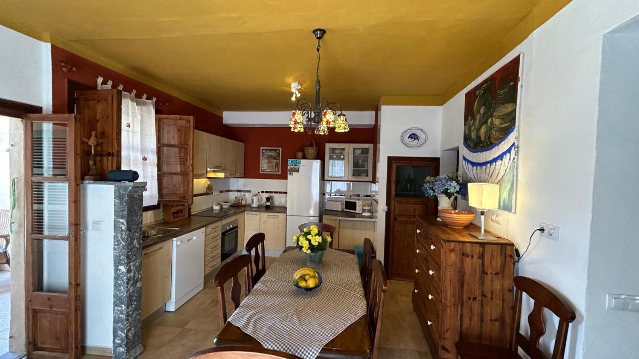 Casa Padrina Burballa Мария-де-ла-Салуд Экстерьер фото